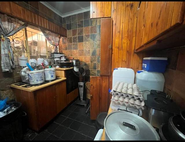 5 BEDROOM HOUSE FOR SALE IN BIRCHLEIGH